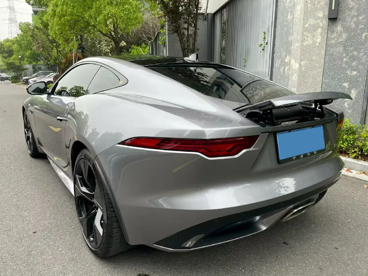 2024 Jaguar F-TYPE 2.0T 300HP L4 8AT,autocango,china used car exporter,china ev exporter,chinese used car exporter,chinese used ev exporter