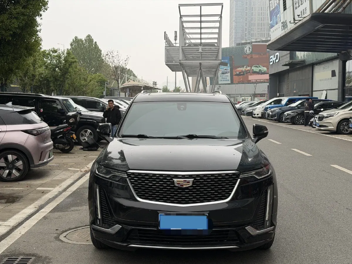 2021 Cadillac XT6 2.0T 237HP L4 9AT,autocango,china used car exporter,china ev exporter,chinese used car exporter,chinese used ev exporter