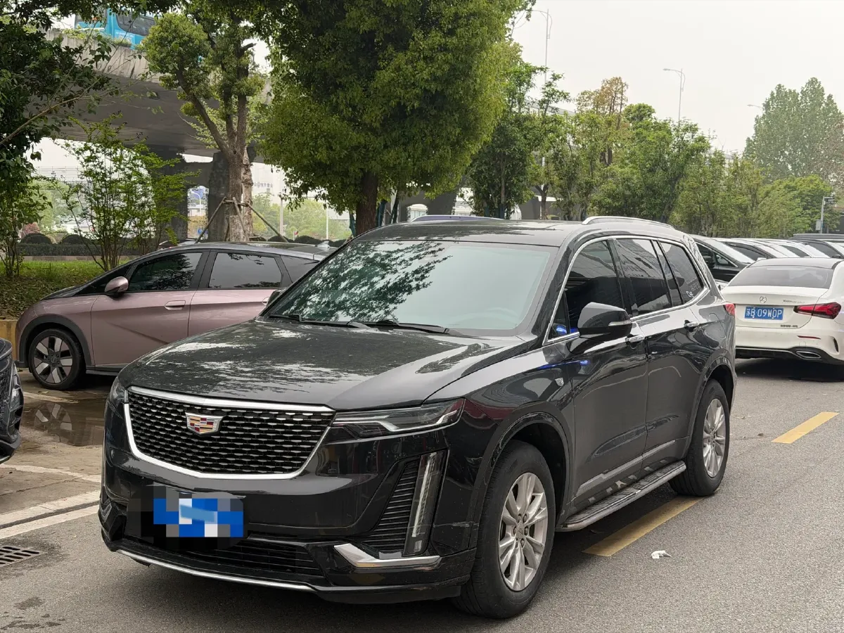 2021 Cadillac XT6 2.0T 237HP L4 9AT,autocango,china used car exporter,china ev exporter,chinese used car exporter,chinese used ev exporter