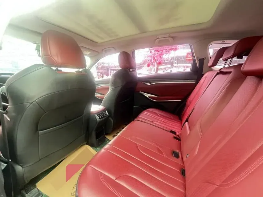 2021 ChangAn CS75 Plus 1.5T 178HP L4 6AT,autocango,china used car exporter,china ev exporter,chinese used car exporter,chinese used ev exporter