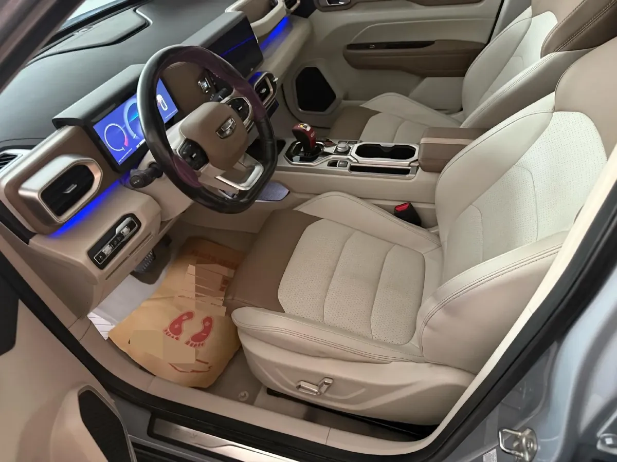 2020 Geely ICON 1.5T 177HP L3 7DCT,autocango,china used car exporter,china ev exporter,chinese used car exporter,chinese used ev exporter