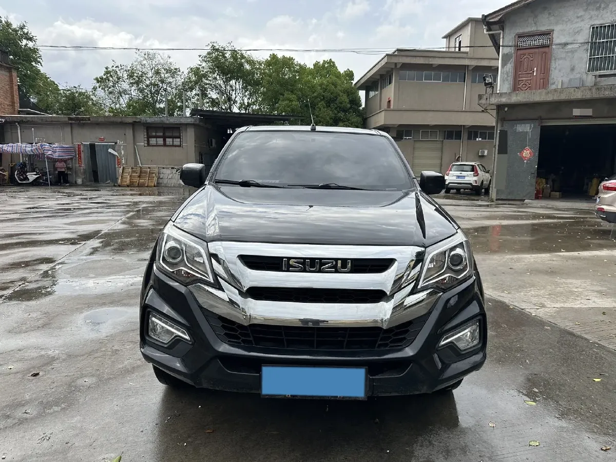 2022 Isuzu RE-MAX Jim 2.8T 120HP L4 5MT,autocango,china used car exporter,china ev exporter,chinese used car exporter,chinese used ev exporter