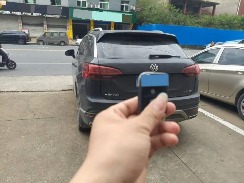 2020 Volkswagen Tayron 2.0T 186HP L4 7DCT,autocango,china used car exporter,china ev exporter,chinese used car exporter,chinese used ev exporter