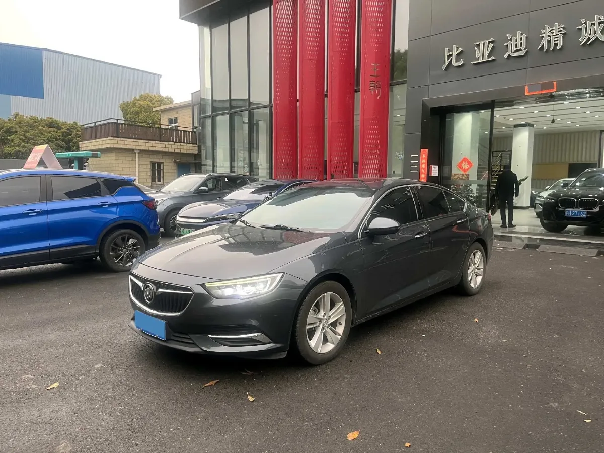 2019 Buick Regal 1.5T 170HP L4 9AT,autocango,china used car exporter,china ev exporter,chinese used car exporter,chinese used ev exporter