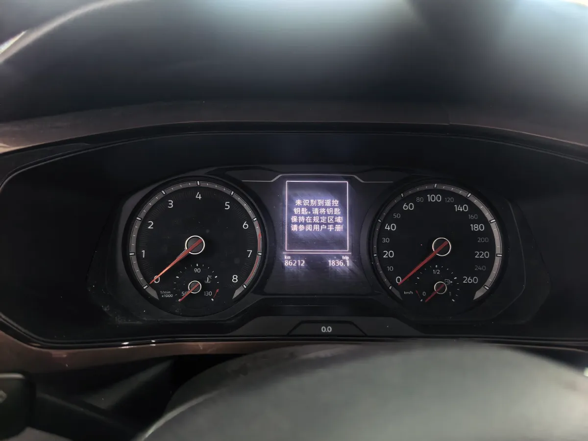 2021 Volkswagen Tharu 1.4T 150HP L4 7DCT,autocango,china used car exporter,china ev exporter,chinese used car exporter,chinese used ev exporter