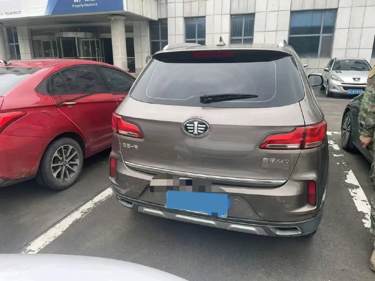 2018 Bestune X40 1.6L 114HP L4 5MT,autocango,china used car exporter,china ev exporter,chinese used car exporter,chinese used ev exporter