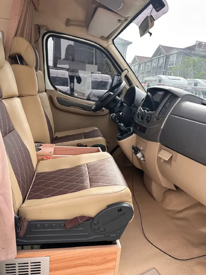 2016 DongFeng DFAC YuFeng 2.5T 136HP L4 6MT,autocango,china used car exporter,china ev exporter,chinese used car exporter,chinese used ev exporter