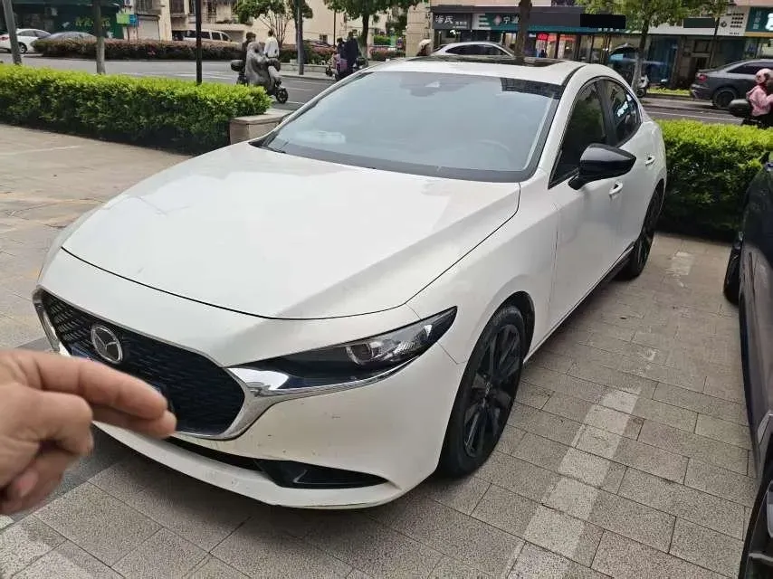 2022 Mazda 3 Axela 2.0L 158HP L4 6AT,autocango,china used car exporter,china ev exporter,chinese used car exporter,chinese used ev exporter