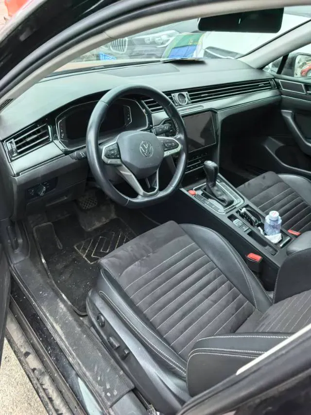 2020 Volkswagen Magotan 2.0T 186HP L4 7DCT,autocango,china used car exporter,china ev exporter,chinese used car exporter,chinese used ev exporter