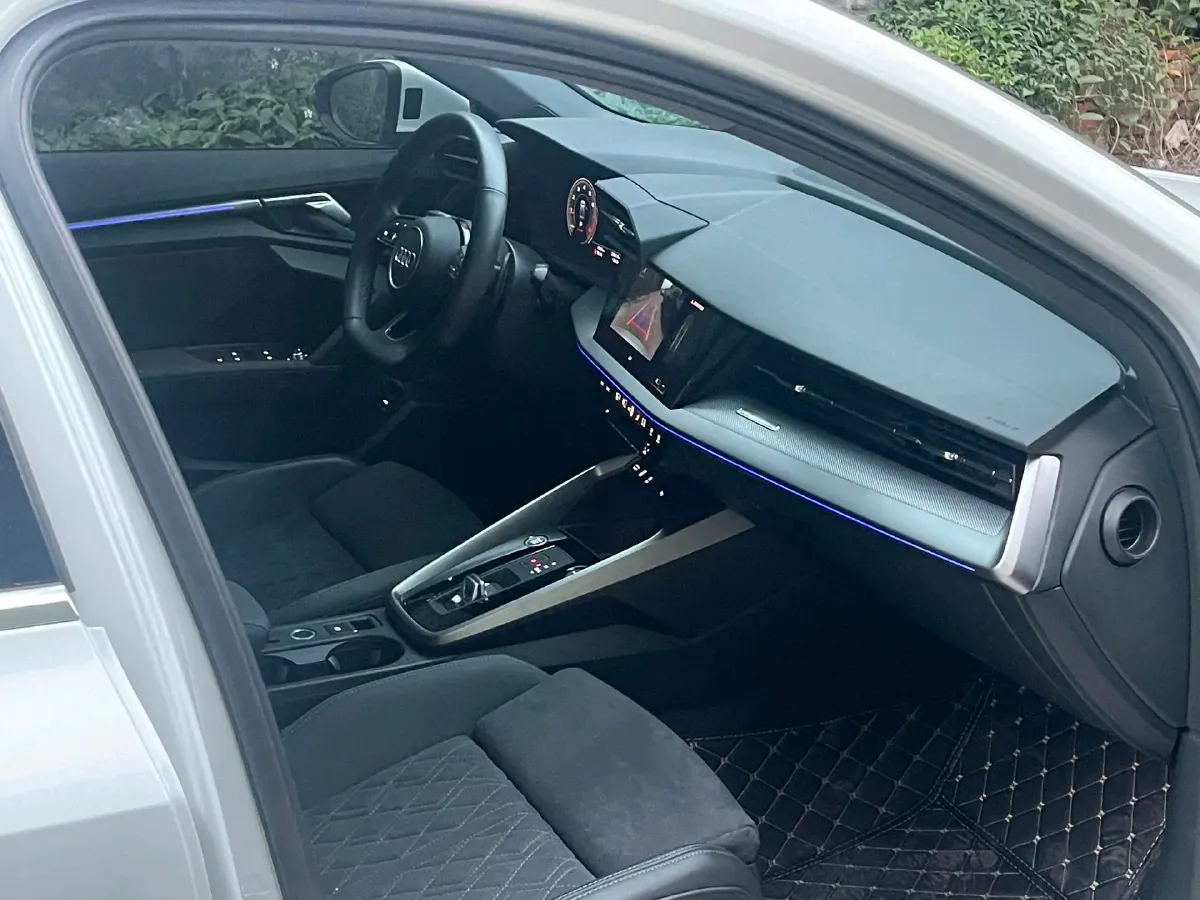 2024 Audi A3 1.4T 150HP L4 7DCT,autocango,china used car exporter,china ev exporter,chinese used car exporter,chinese used ev exporter