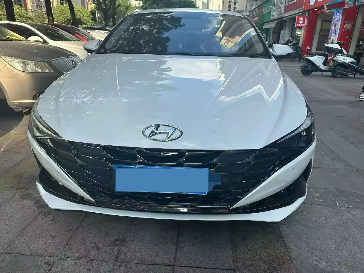 2022 Hyundai Elantra 1.5L 115HP L4 CVT,autocango,china used car exporter,china ev exporter,chinese used car exporter,chinese used ev exporter
