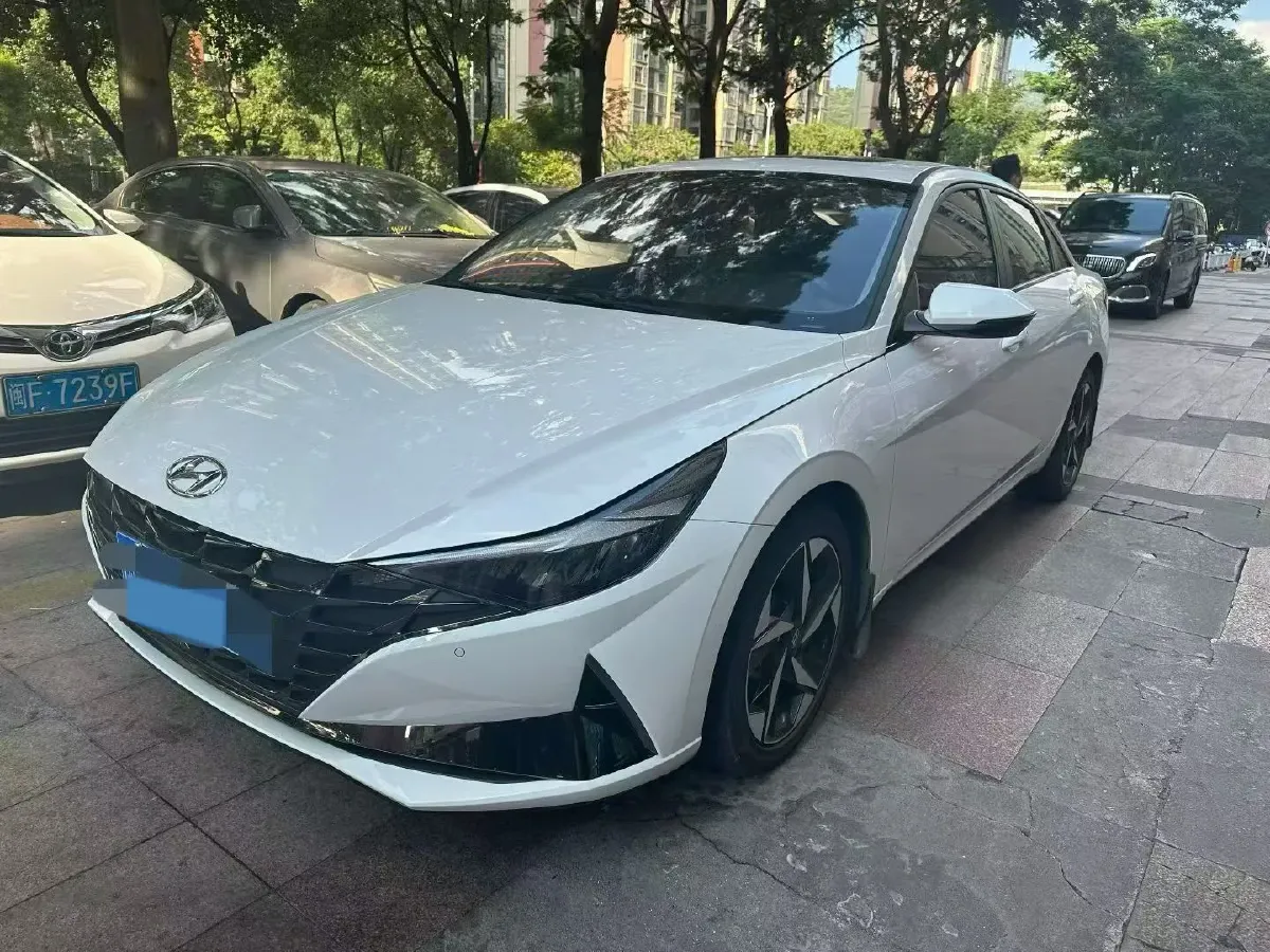 2022 Hyundai Elantra 1.5L 115HP L4 CVT,autocango,china used car exporter,china ev exporter,chinese used car exporter,chinese used ev exporter