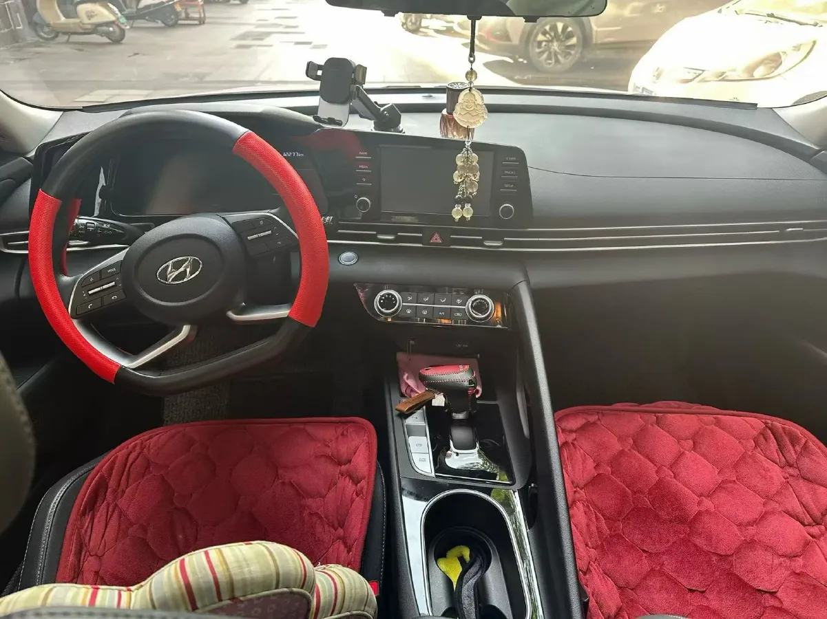 2022 Hyundai Elantra 1.5L 115HP L4 CVT,autocango,china used car exporter,china ev exporter,chinese used car exporter,chinese used ev exporter