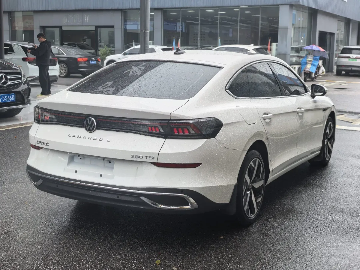 2023 Volkswagen Lamando 1.4T 150HP L4 7DCT,autocango,china used car exporter,china ev exporter,chinese used car exporter,chinese used ev exporter