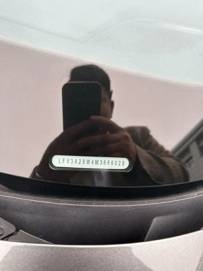 2021 Audi A4L 2.0T 190HP L4 7DCT,autocango,china used car exporter,china ev exporter,chinese used car exporter,chinese used ev exporter