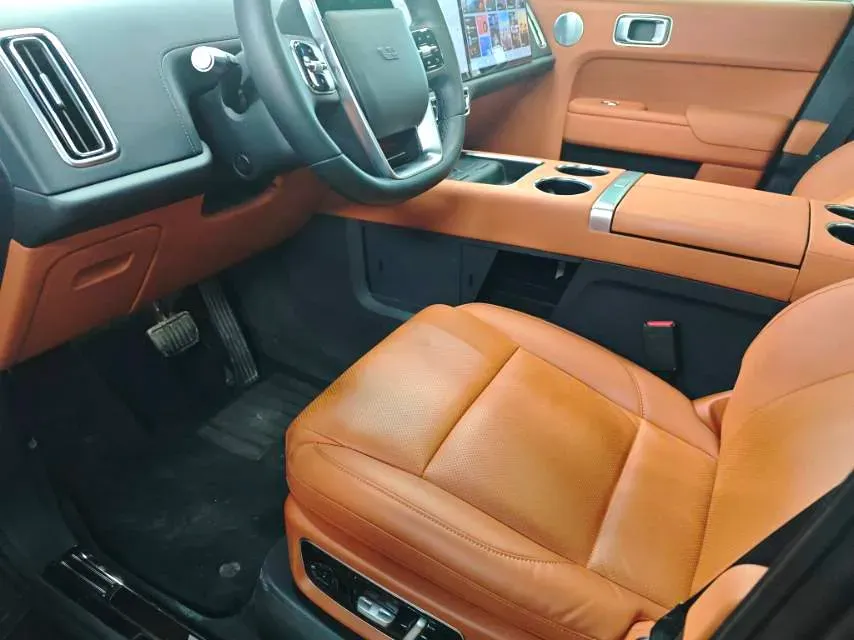 2022 Li L9 Range Extended 154HP REEV 42.6KWH,autocango,china used car exporter,china ev exporter,chinese used car exporter,chinese used ev exporter