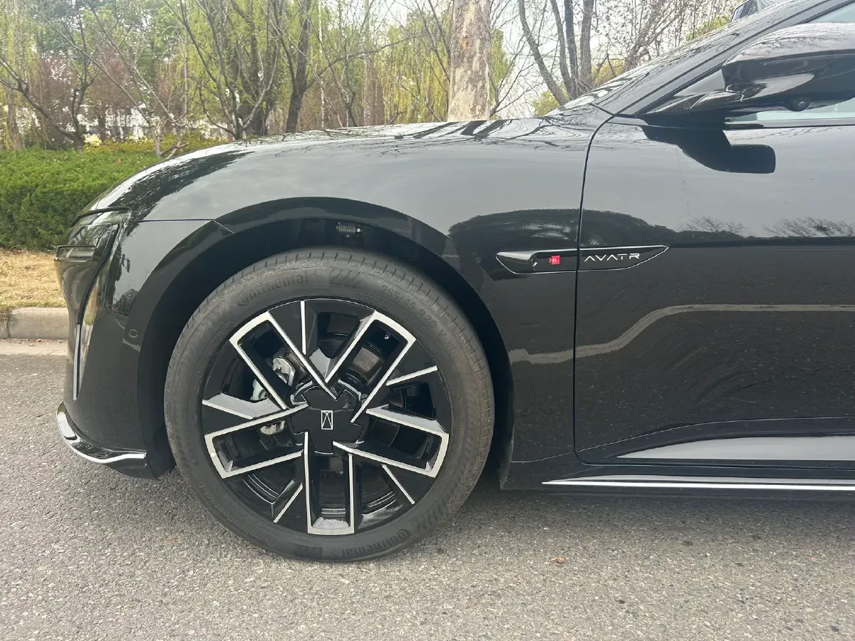 2025 Avatr 06 REEV 156HP REEV,autocango,china used car exporter,china ev exporter,chinese used car exporter,chinese used ev exporter