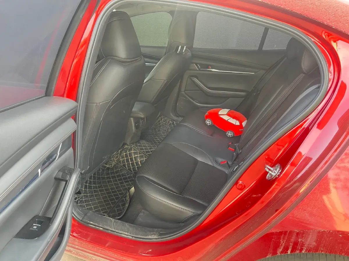 2020 Mazda 3 Axela 2.0L 158HP L4 6AT,autocango,china used car exporter,china ev exporter,chinese used car exporter,chinese used ev exporter