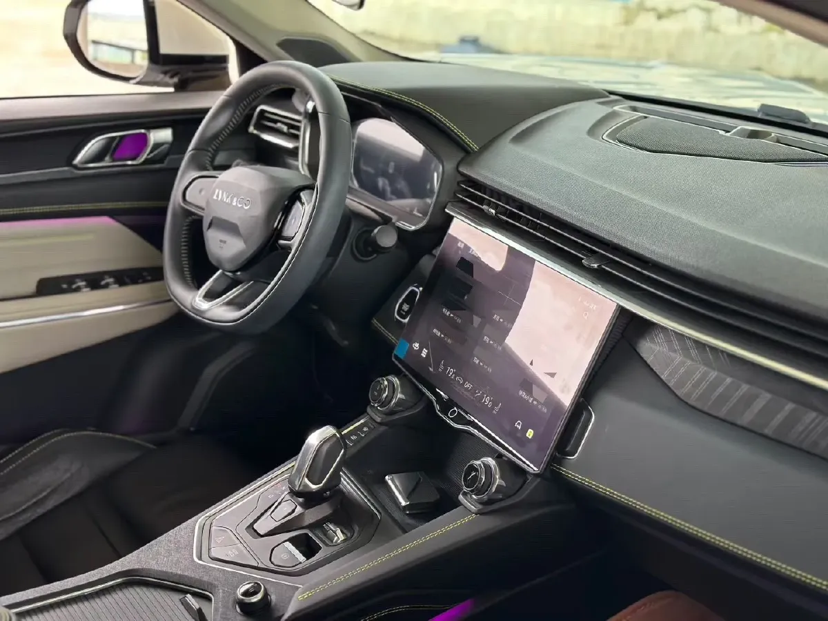 2020 LYNK&CO 05 2.0T 254HP L4 8AT,autocango,china used car exporter,china ev exporter,chinese used car exporter,chinese used ev exporter