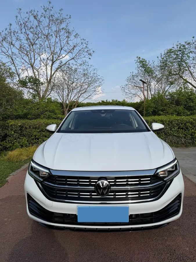 2023 Volkswagen Sagitar 1.5T 160HP L4 7DCT,autocango,china used car exporter,china ev exporter,chinese used car exporter,chinese used ev exporter