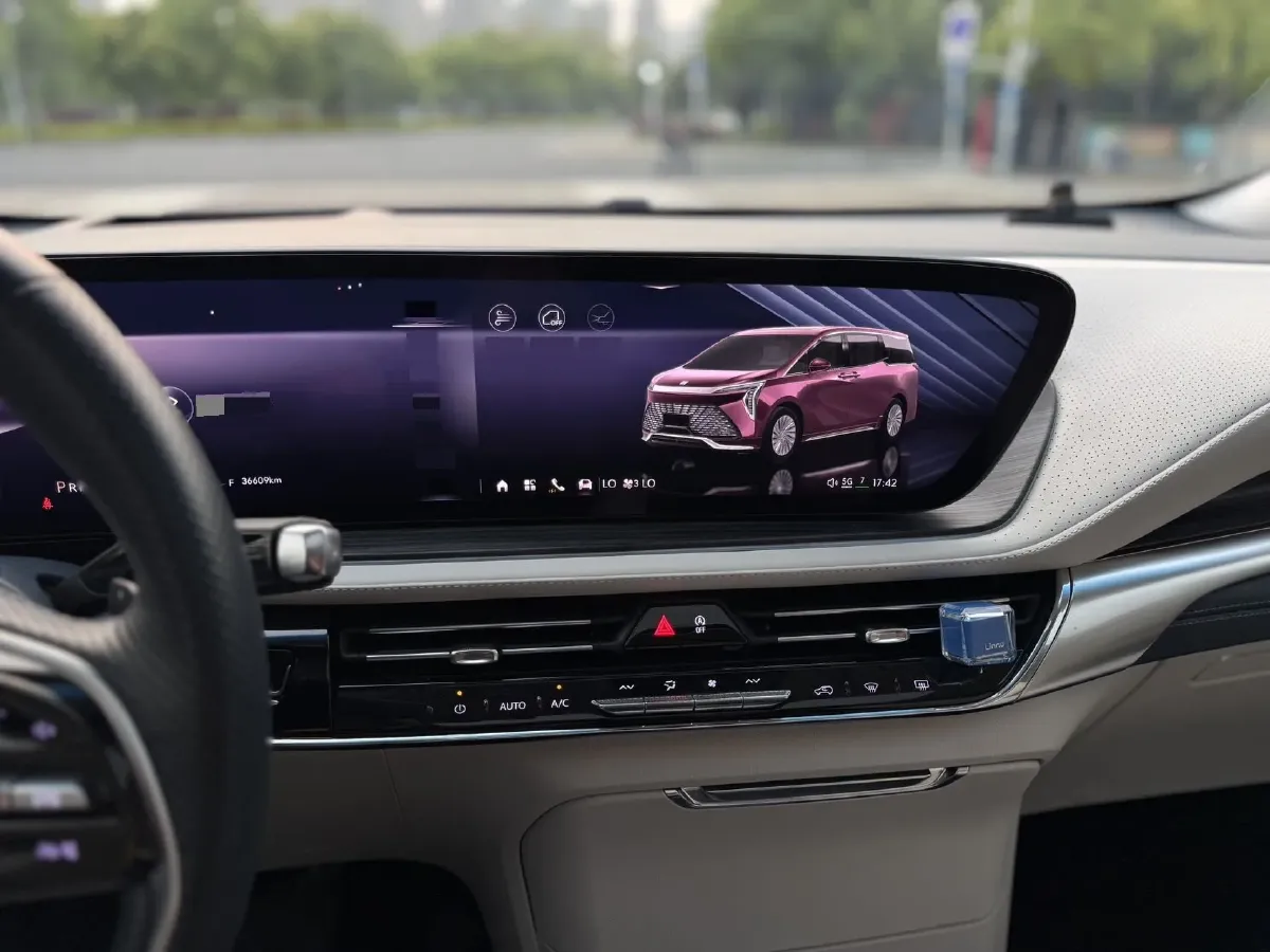 2023 Buick Century 2.0T 237HP L4 9AT,autocango,china used car exporter,china ev exporter,chinese used car exporter,chinese used ev exporter