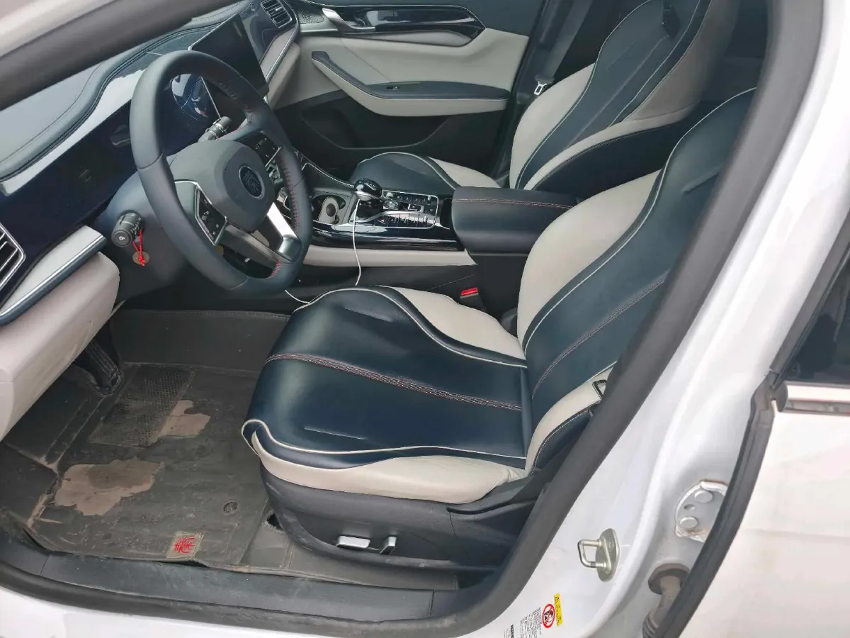 2021 Haval F7 1.5T 169HP L4 7DCT,autocango,china used car exporter,china ev exporter,chinese used car exporter,chinese used ev exporter