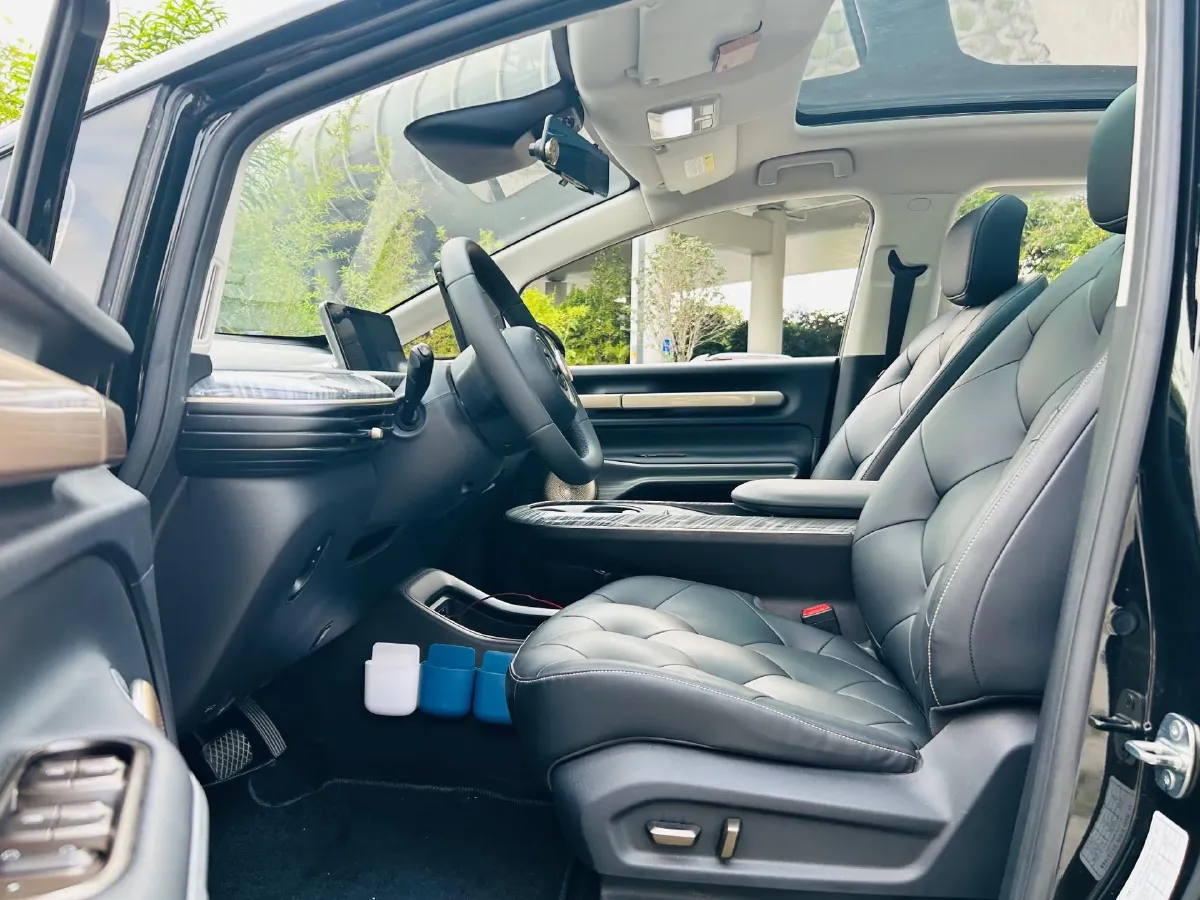 2023 BaoJun Cloud BEV 50.6KWH,autocango,china used car exporter,china ev exporter,chinese used car exporter,chinese used ev exporter