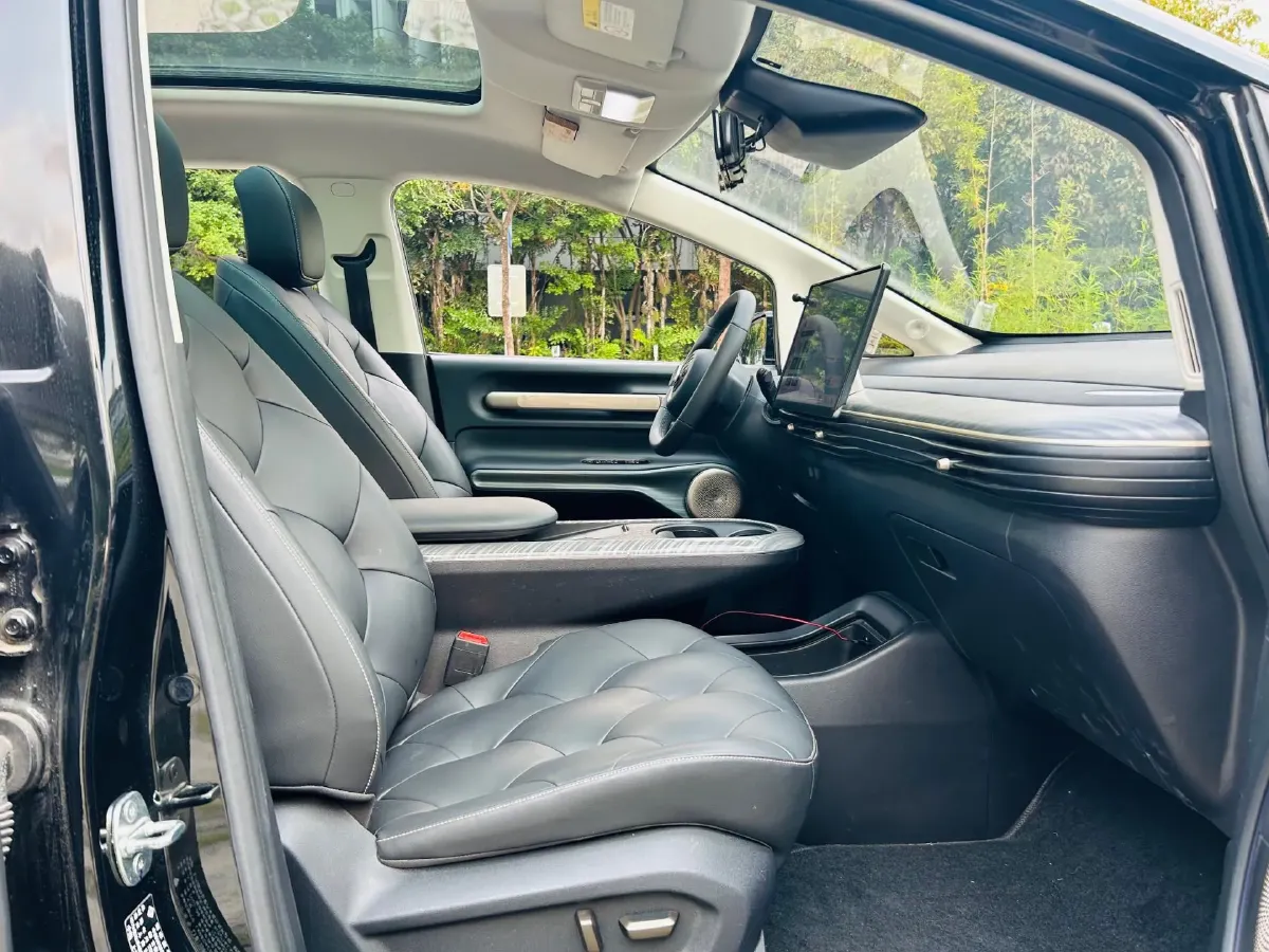 2023 BaoJun Cloud BEV 50.6KWH,autocango,china used car exporter,china ev exporter,chinese used car exporter,chinese used ev exporter