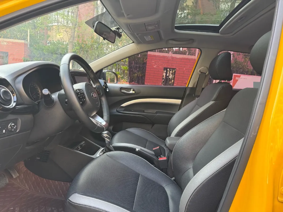 2021 Kia KX1 1.4L 100HP L4 6AT,autocango,china used car exporter,china ev exporter,chinese used car exporter,chinese used ev exporter