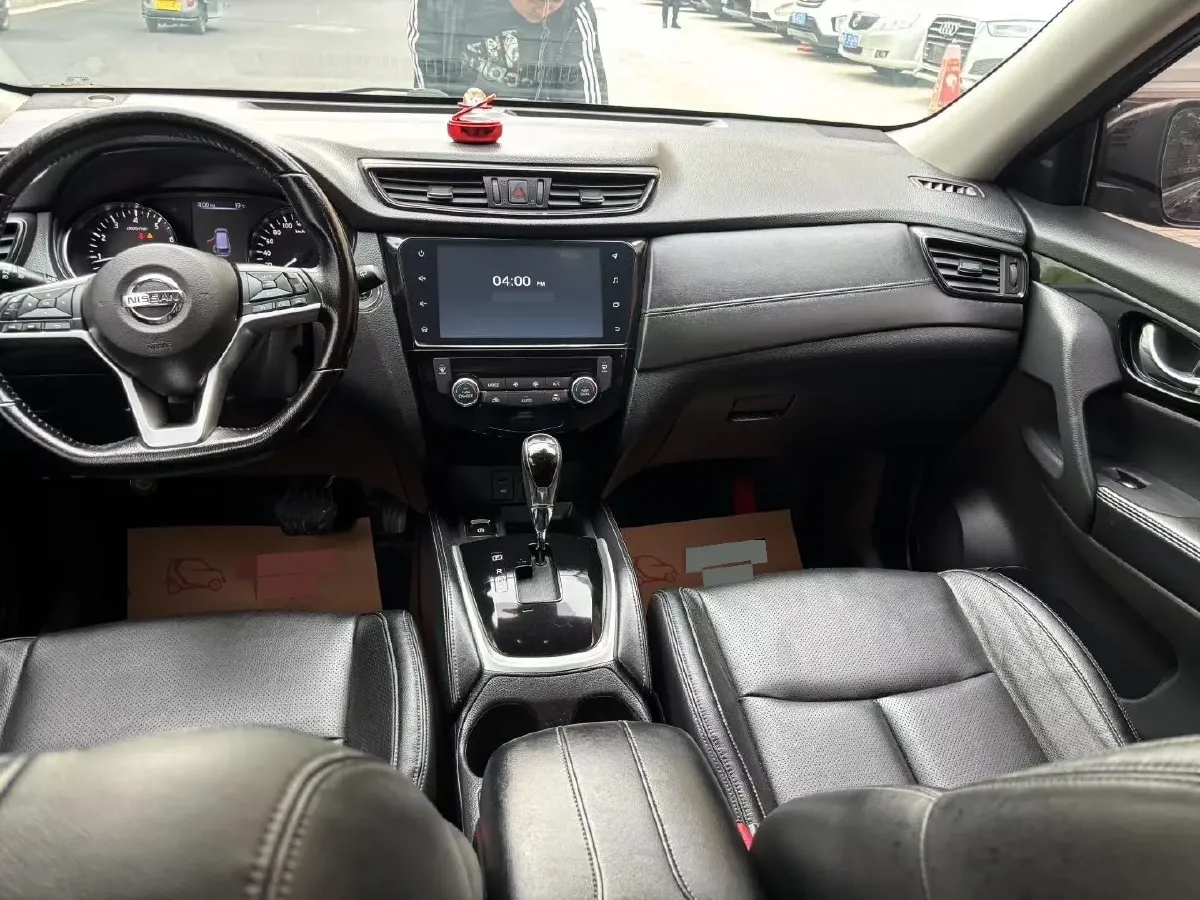 2020 Nissan X-Trail 2.0L 154HP L4 CVT,autocango,china used car exporter,china ev exporter,chinese used car exporter,chinese used ev exporter