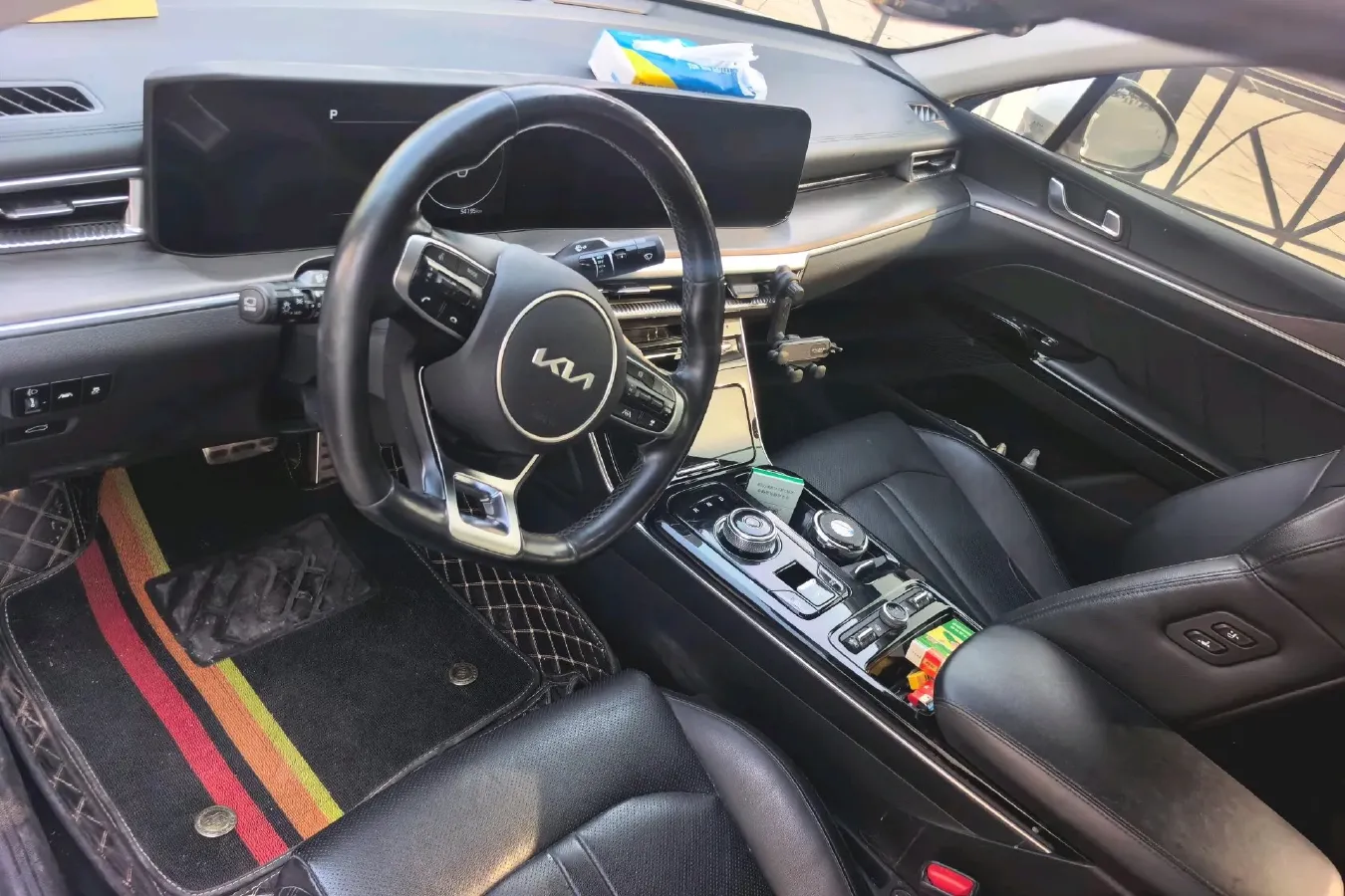 2021 Toyota Camry 2.0L 178HP L4 CVT,autocango,china used car exporter,china ev exporter,chinese used car exporter,chinese used ev exporter