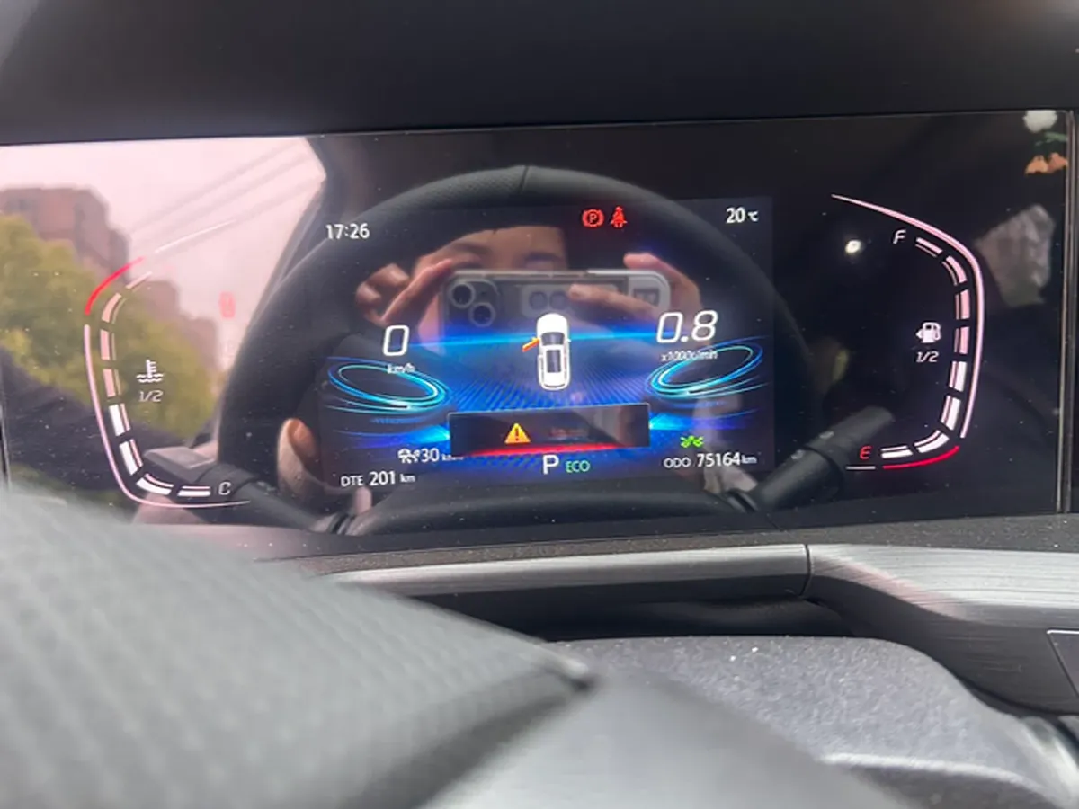 2020 ChangAn CS75 Plus 2.0T 233HP L4 8AT,autocango,china used car exporter,china ev exporter,chinese used car exporter,chinese used ev exporter