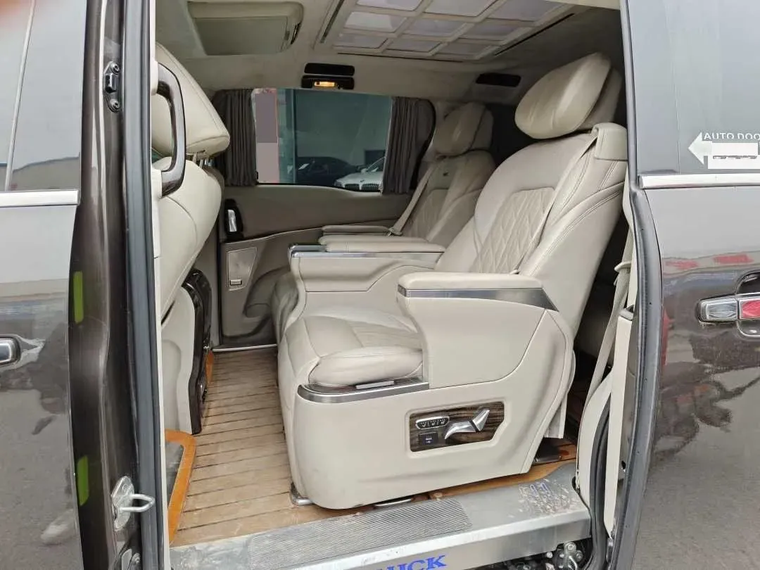 2020 Buick GL8 2.0T 237HP L4 9AT,autocango,china used car exporter,china ev exporter,chinese used car exporter,chinese used ev exporter