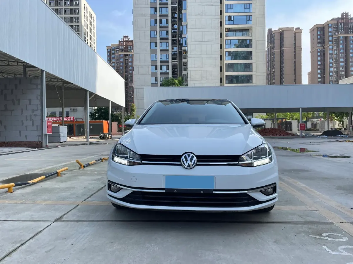 2020 Volkswagen Golf 1.4T 150HP L4 7DCT,autocango,china used car exporter,china ev exporter,chinese used car exporter,chinese used ev exporter
