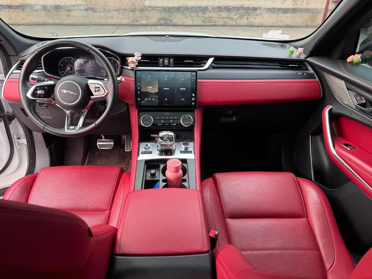 2023 Jaguar F-PACE 2.0T 250HP L4 8AT,autocango,china used car exporter,china ev exporter,chinese used car exporter,chinese used ev exporter