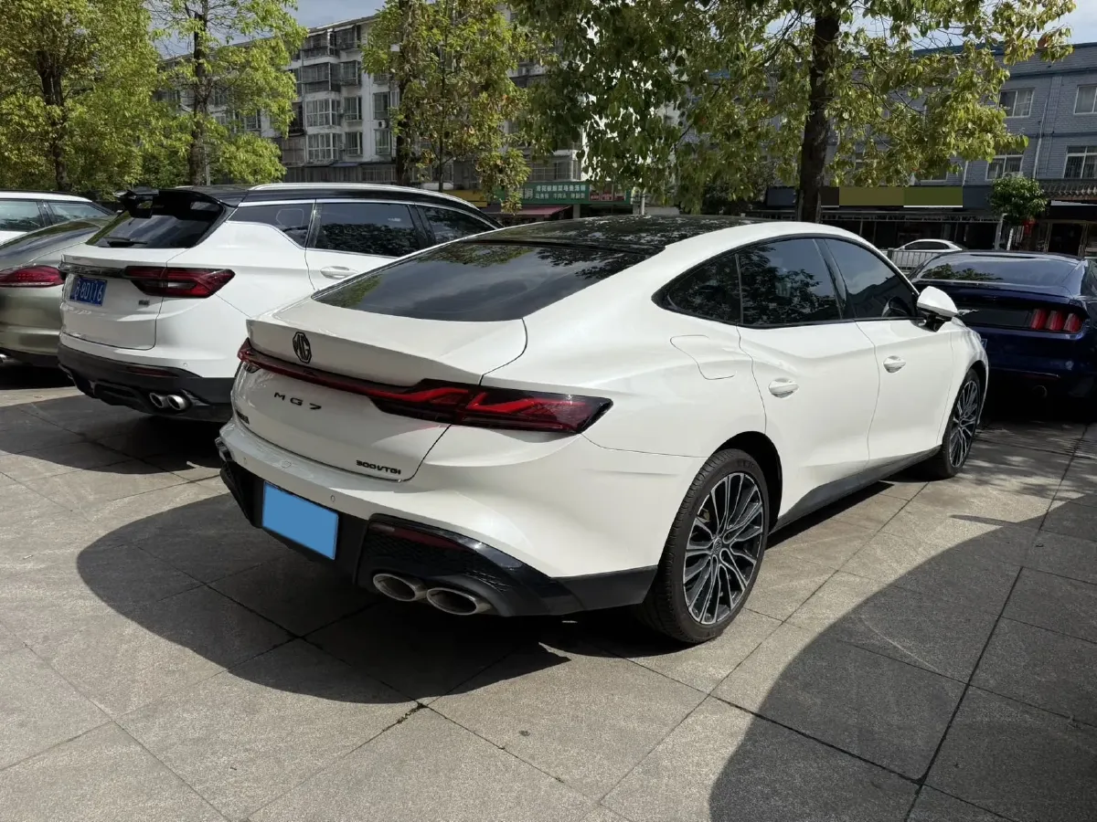 2025 MG 7 1.5T 188HP L4 7DCT,autocango,china used car exporter,china ev exporter,chinese used car exporter,chinese used ev exporter