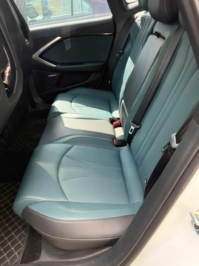 2025 MG 7 1.5T 188HP L4 7DCT,autocango,china used car exporter,china ev exporter,chinese used car exporter,chinese used ev exporter