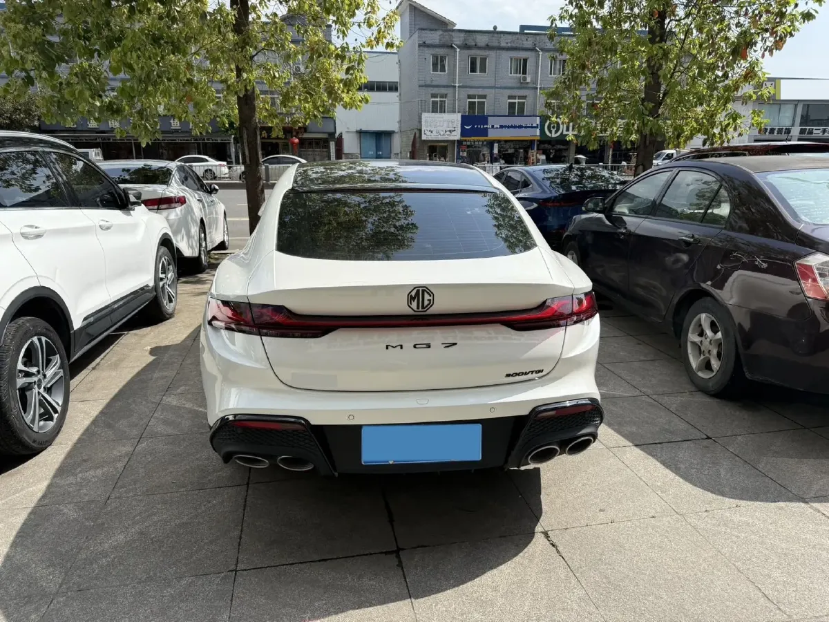 2025 MG 7 1.5T 188HP L4 7DCT,autocango,china used car exporter,china ev exporter,chinese used car exporter,chinese used ev exporter