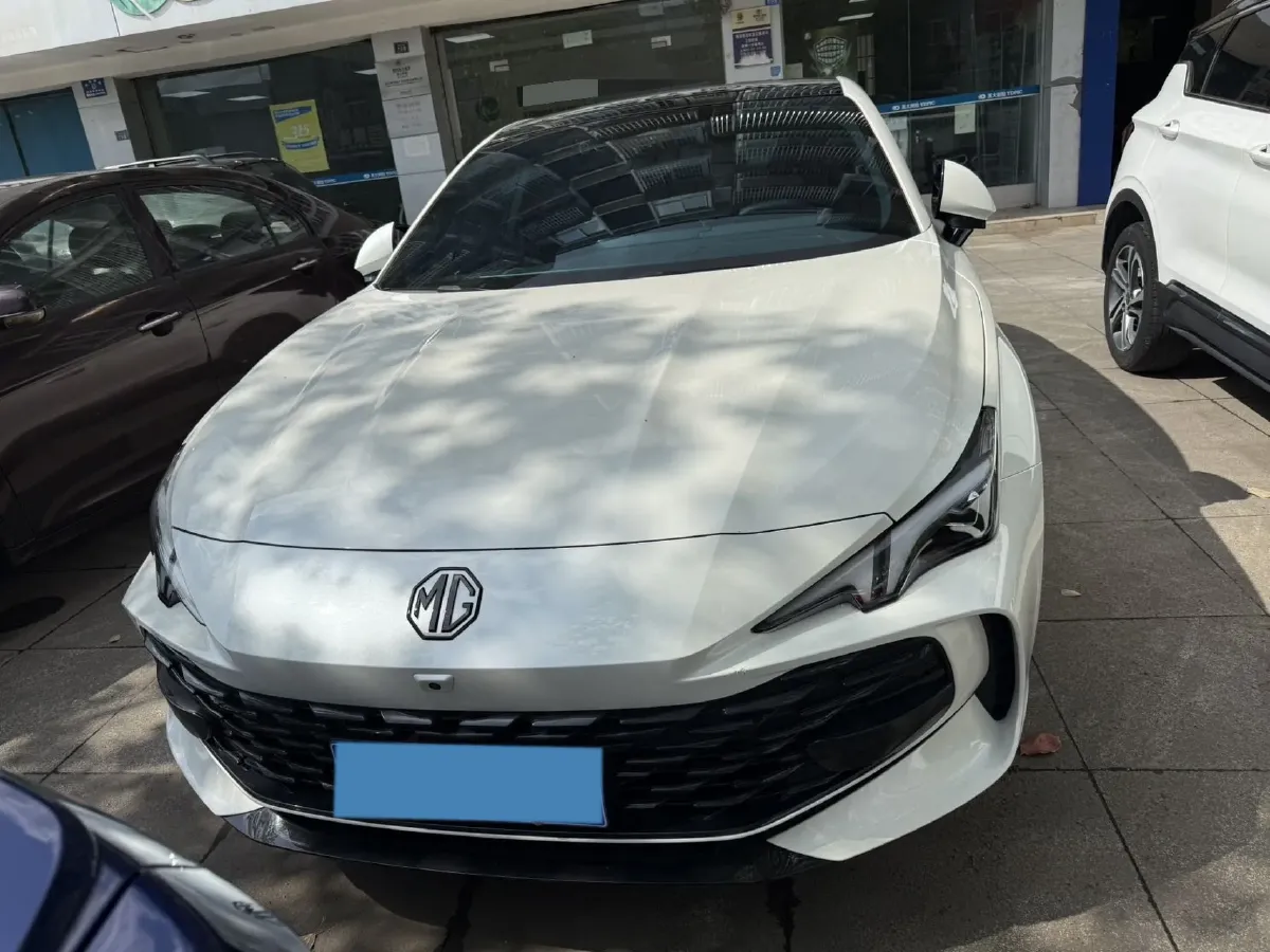 2025 MG 7 1.5T 188HP L4 7DCT,autocango,china used car exporter,china ev exporter,chinese used car exporter,chinese used ev exporter