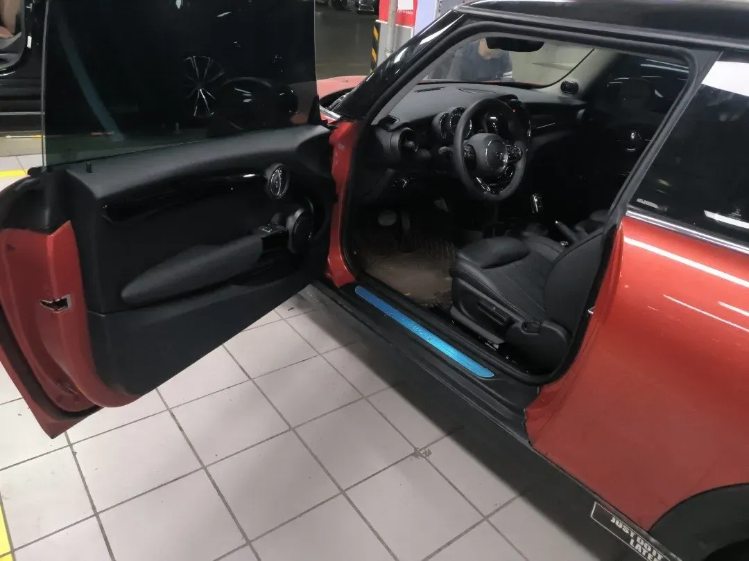 2020 MINI MINI 2.0T 192HP L4 7DCT,autocango,china used car exporter,china ev exporter,chinese used car exporter,chinese used ev exporter