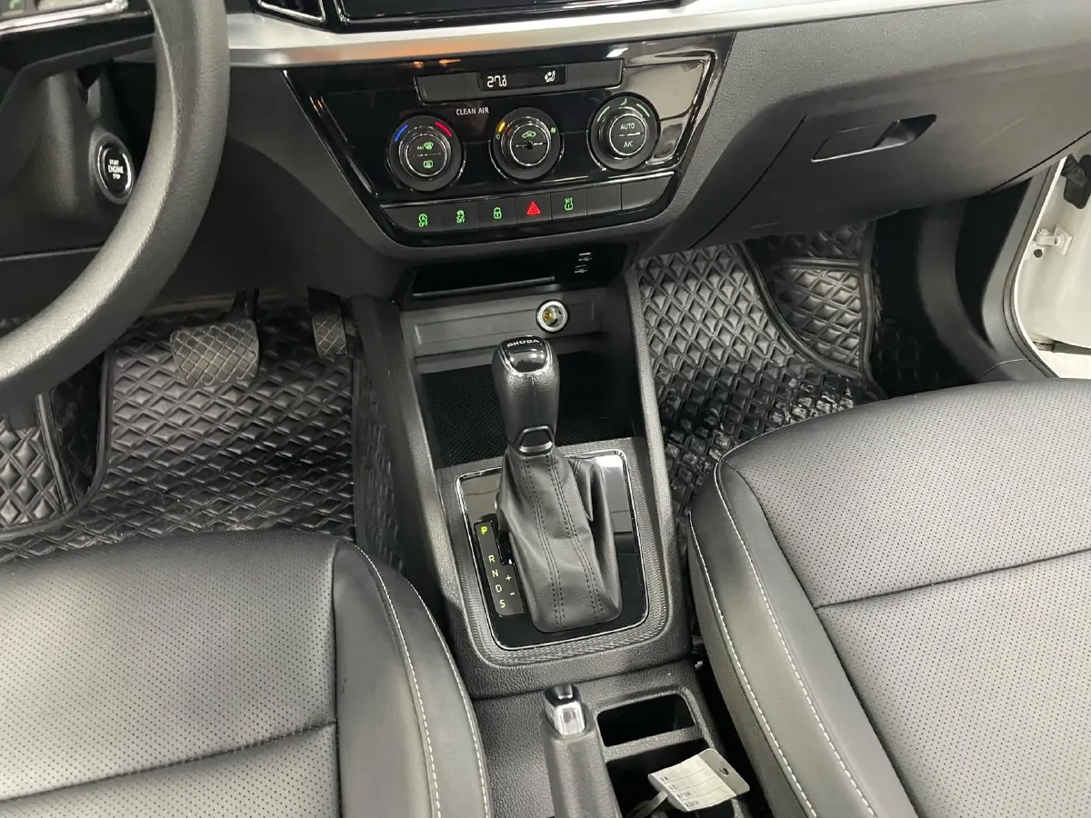 2023 Skoda Kamiq 1.5L 112HP L4 6AT,autocango,china used car exporter,china ev exporter,chinese used car exporter,chinese used ev exporter