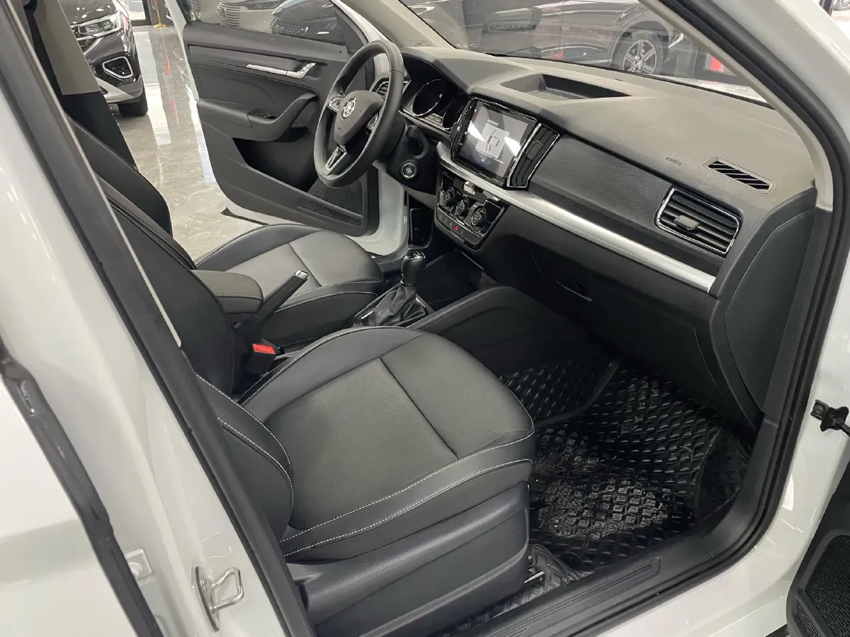 2023 Skoda Kamiq 1.5L 112HP L4 6AT,autocango,china used car exporter,china ev exporter,chinese used car exporter,chinese used ev exporter