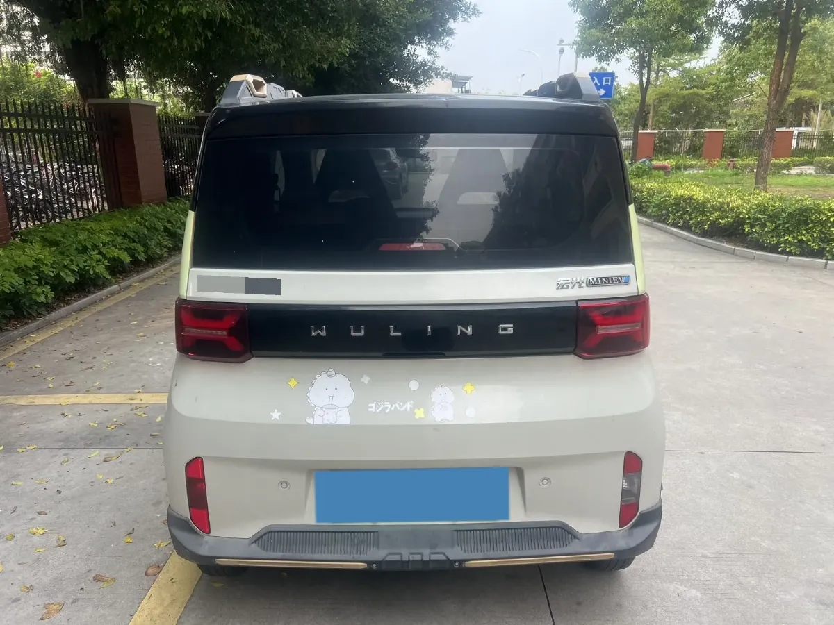 2022 WuLing HongGuang MINI EV BEV 17.3KWH,autocango,china used car exporter,china ev exporter,chinese used car exporter,chinese used ev exporter