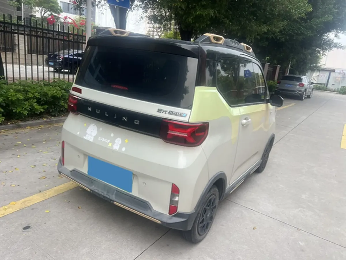 2022 WuLing HongGuang MINI EV BEV 17.3KWH,autocango,china used car exporter,china ev exporter,chinese used car exporter,chinese used ev exporter