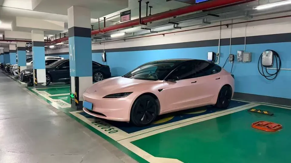 2023 HYPTEC GT BEV 80KWH,autocango,china used car exporter,china ev exporter,chinese used car exporter,chinese used ev exporter