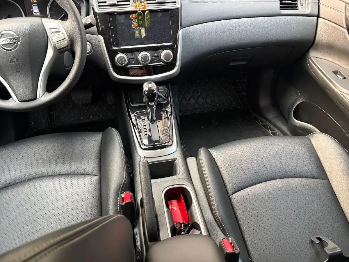 2023 Nissan Tiida 1.6L 122HP L4 CVT,autocango,china used car exporter,china ev exporter,chinese used car exporter,chinese used ev exporter