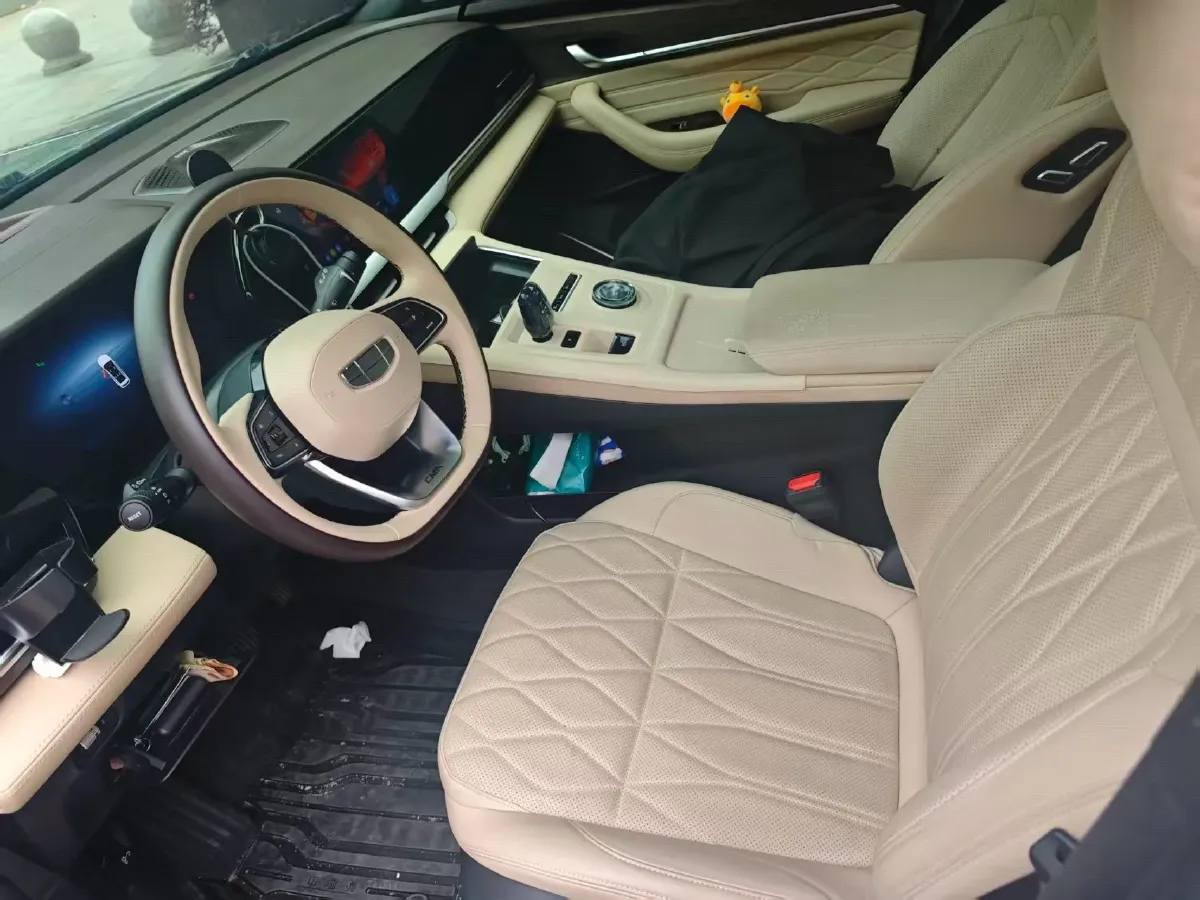 2026 Geely Monjaro 2.0T 272HP L4 8AT,autocango,china used car exporter,china ev exporter,chinese used car exporter,chinese used ev exporter