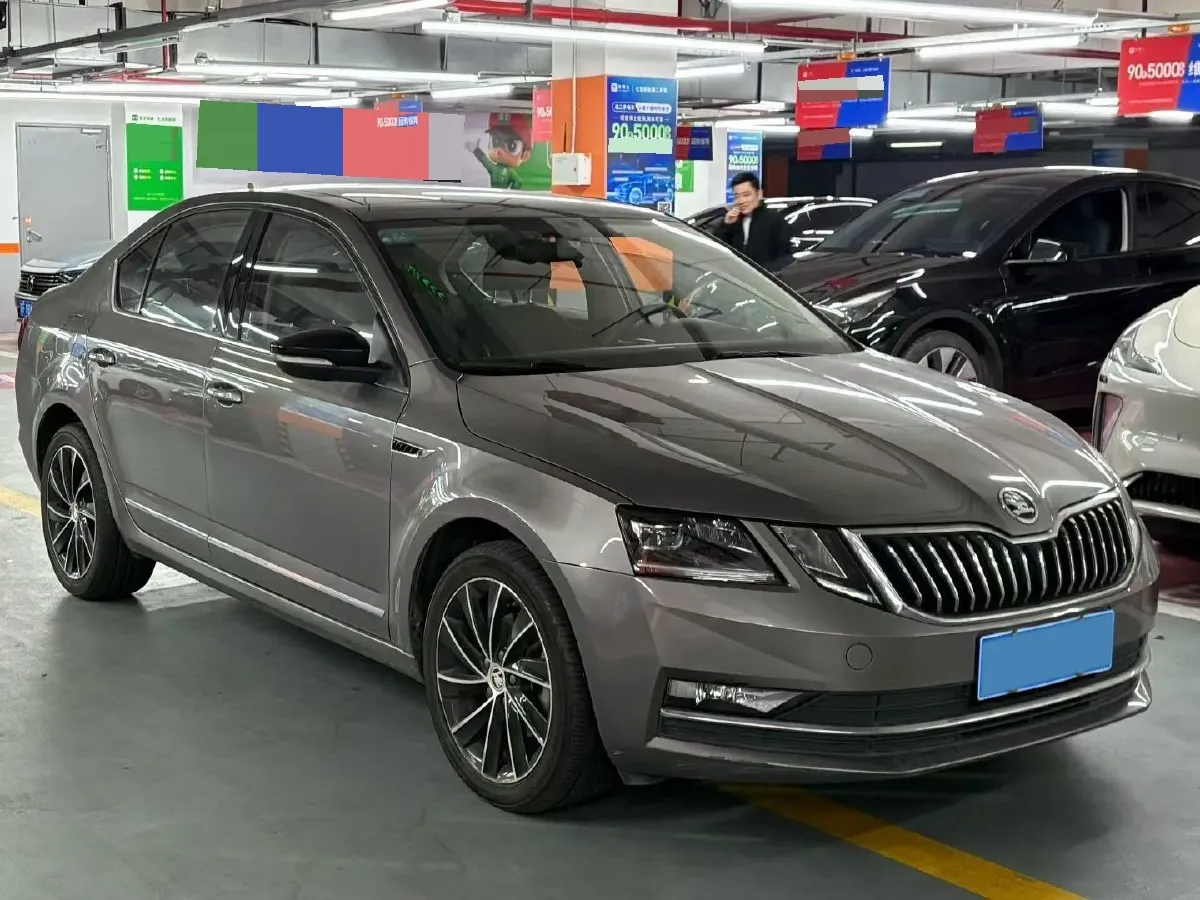 2019 Skoda Octavia 1.4T 150HP L4 7DCT,autocango,china used car exporter,china ev exporter,chinese used car exporter,chinese used ev exporter