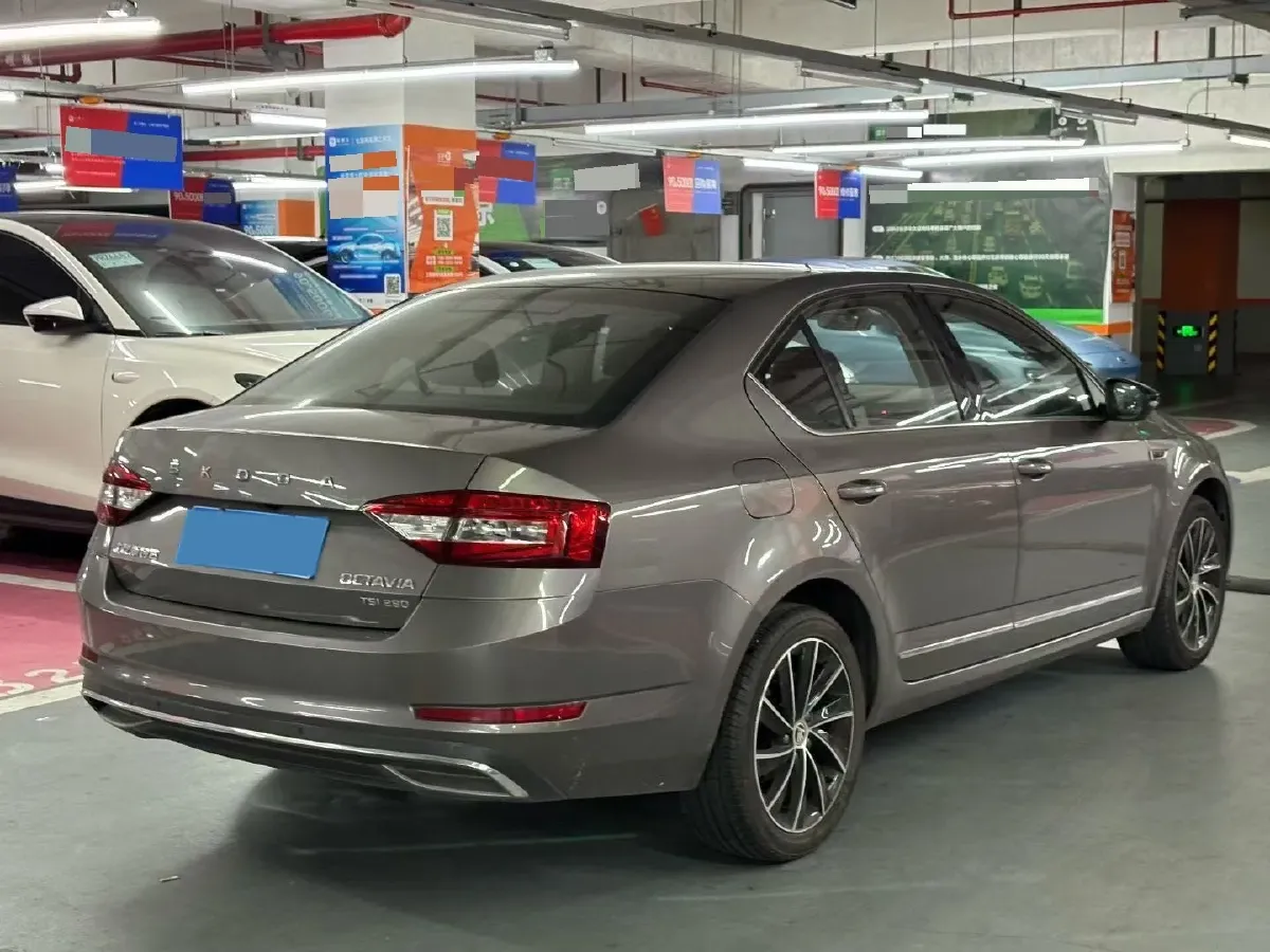 2019 Skoda Octavia 1.4T 150HP L4 7DCT,autocango,china used car exporter,china ev exporter,chinese used car exporter,chinese used ev exporter