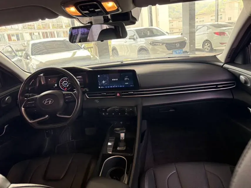 2021 Hyundai Elantra 1.5L 115HP L4 CVT,autocango,china used car exporter,china ev exporter,chinese used car exporter,chinese used ev exporter